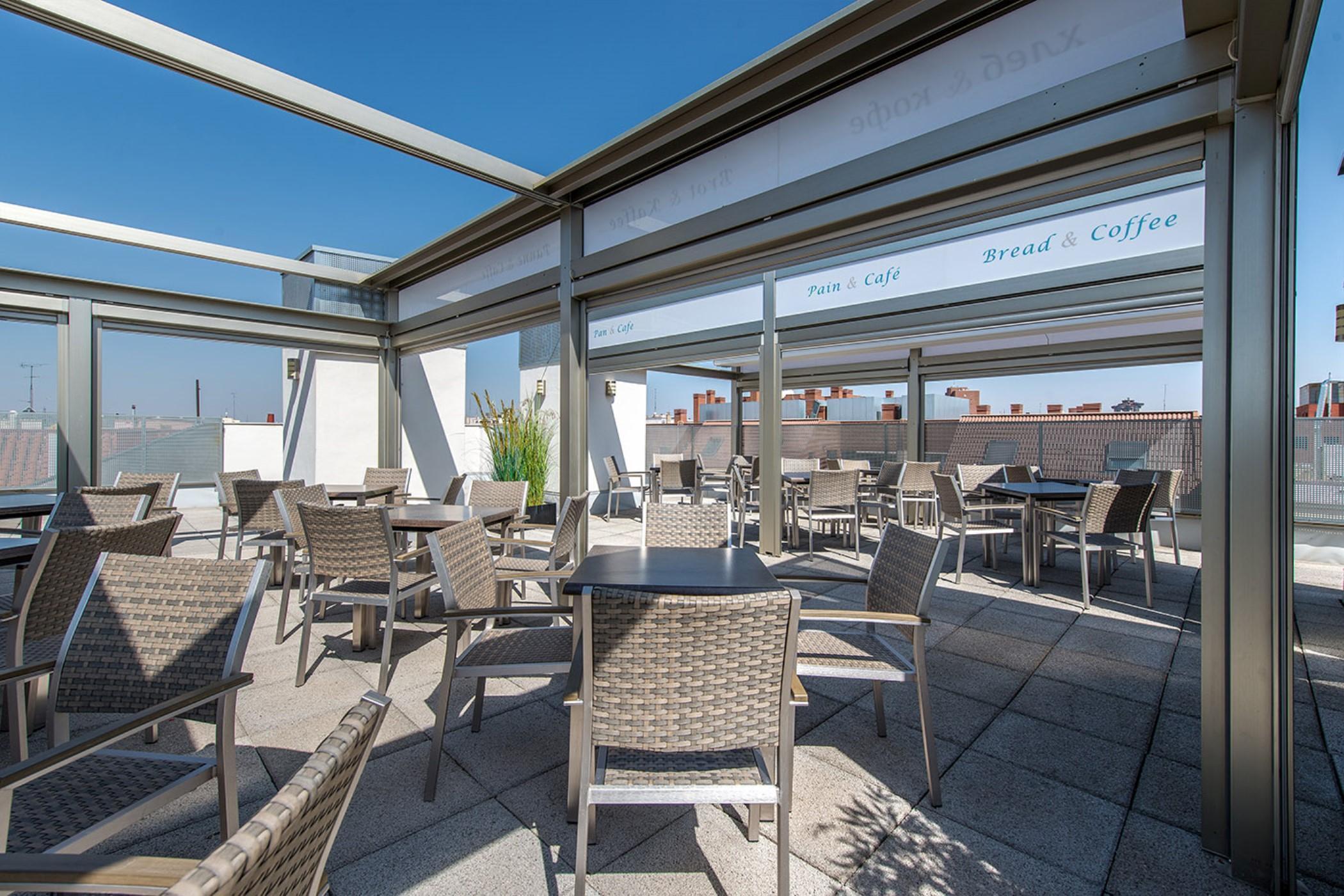 Hotel Neomagna Madrid Exterior foto